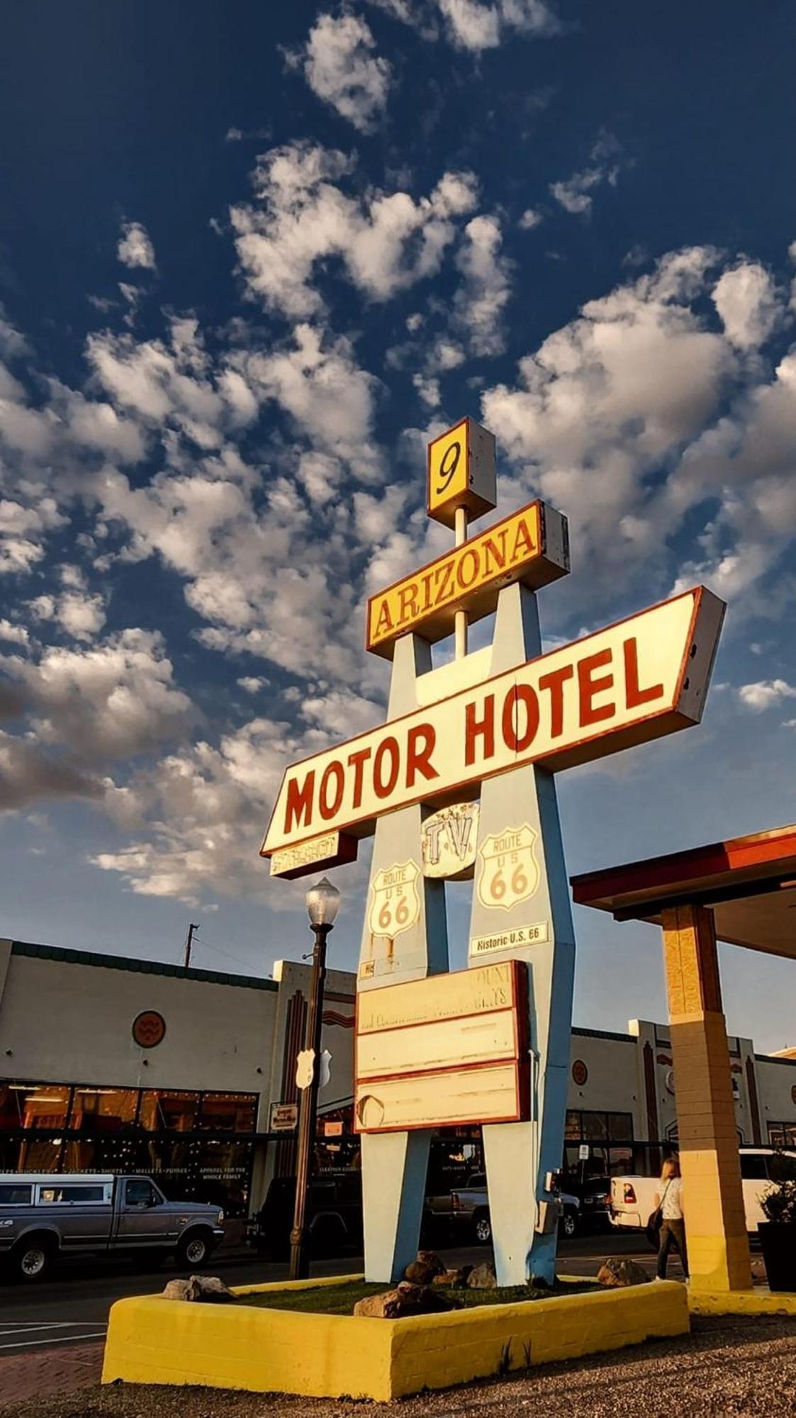 Arizona 9 Motor Hotel Motel